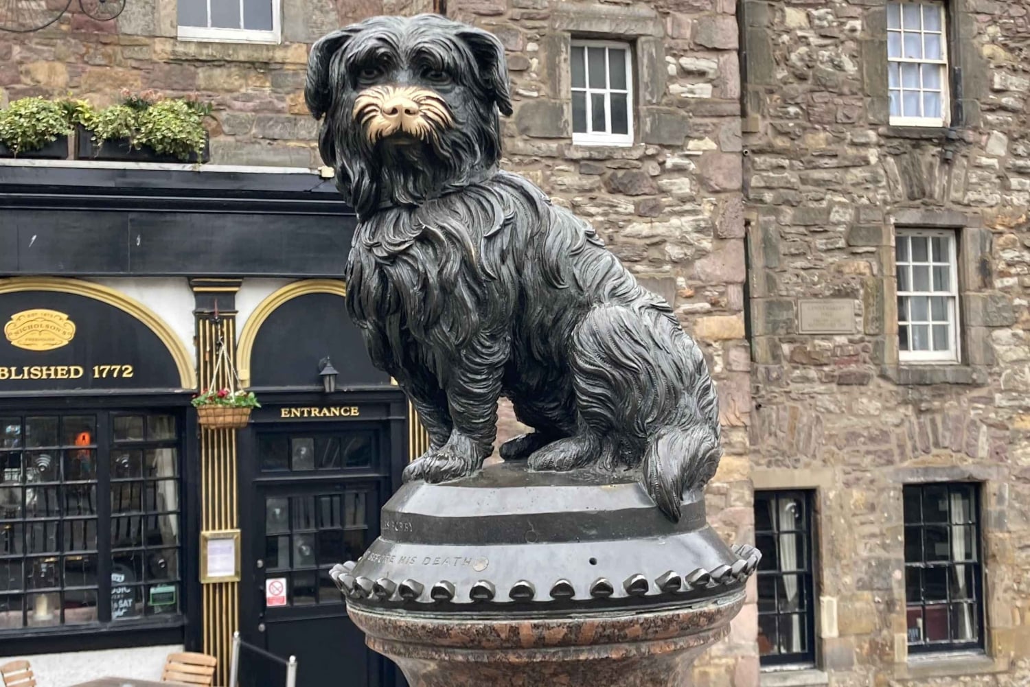 Edimburgo: tour guidato a piedi 'Racconti dalla Città Vecchia'