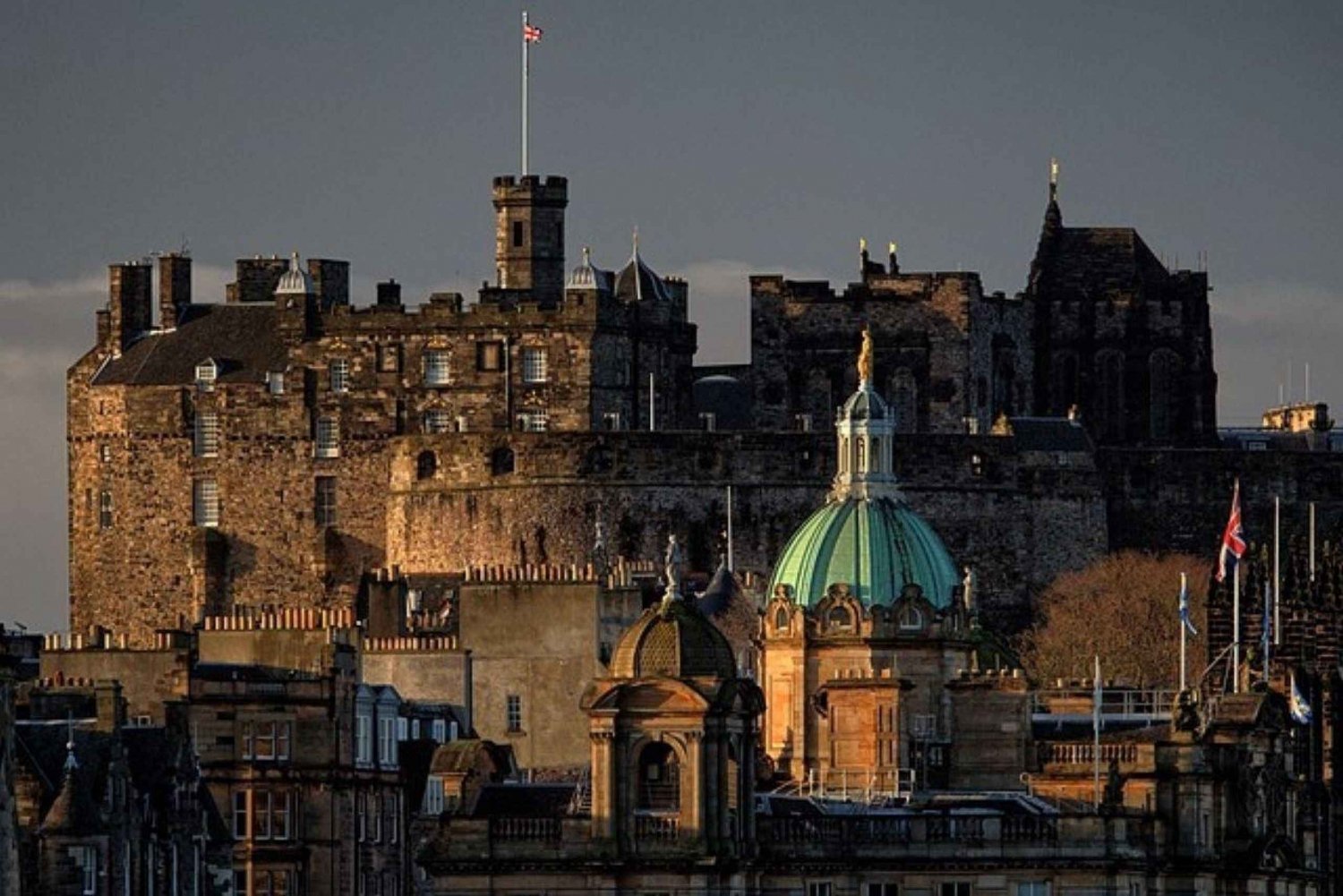 Edinburgh: Skotlannin kuningatar Maryn opastettu kävelykierros.