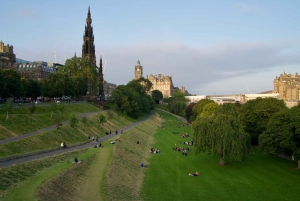 Edinburgh: The People's Walking Tour