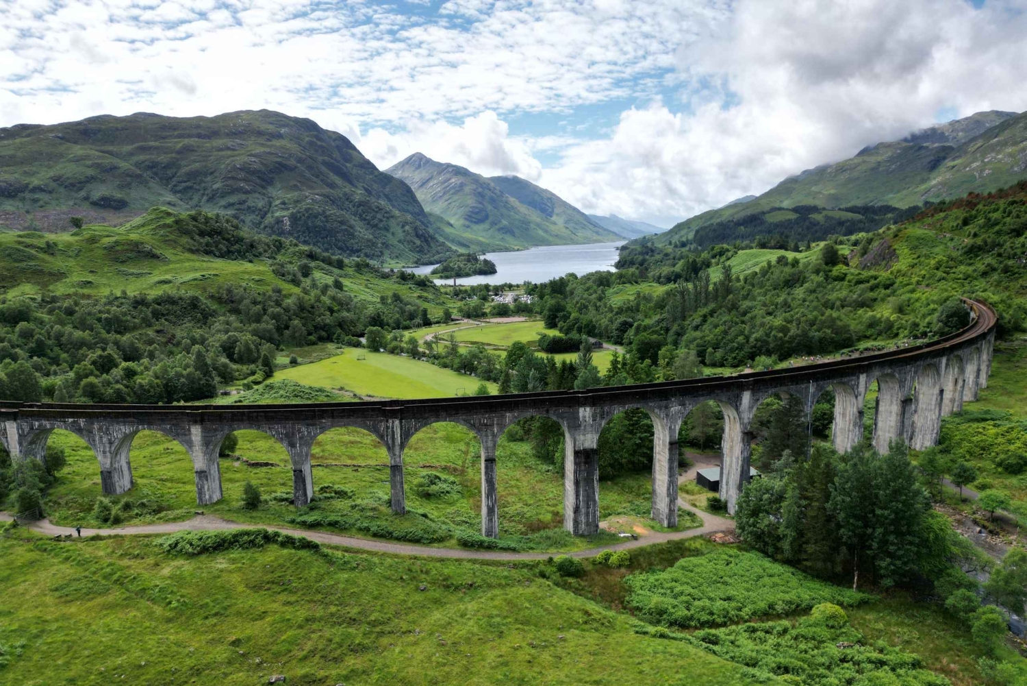 De Edimburgo a Inverness: Glencoe, Glenfinnan e as Terras Altas