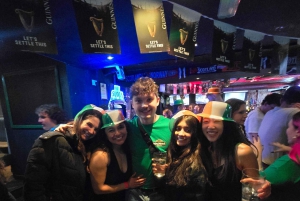 Edimburgo: a melhor festa de pub crawl com 7 bares e 1 discoteca