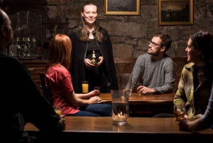 Edinburgh: Underground Vaults Evening Ghost Tour with Whisky