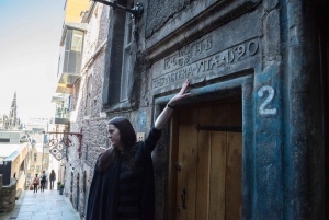 Edinburgh: Underground Vaults Evening Ghost Tour with Whisky