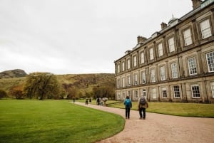 Edinburgh: City Tour: VIP Early Access Castle & Guided City Tour