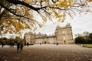 Edinburgh: City Tour: VIP Early Access Castle & Guided City Tour