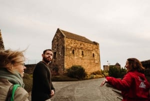 Edinburgh: City Tour: VIP Early Access Castle & Guided City Tour