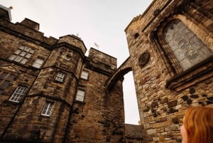 Edinburgh: City Tour: VIP Early Access Castle & Guided City Tour