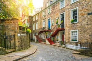 Caminhada em Edimburgo: Um passeio romântico pela história e beleza
