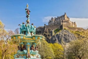 Edinburgh promenad: En romantisk promenad genom historia och skönhet