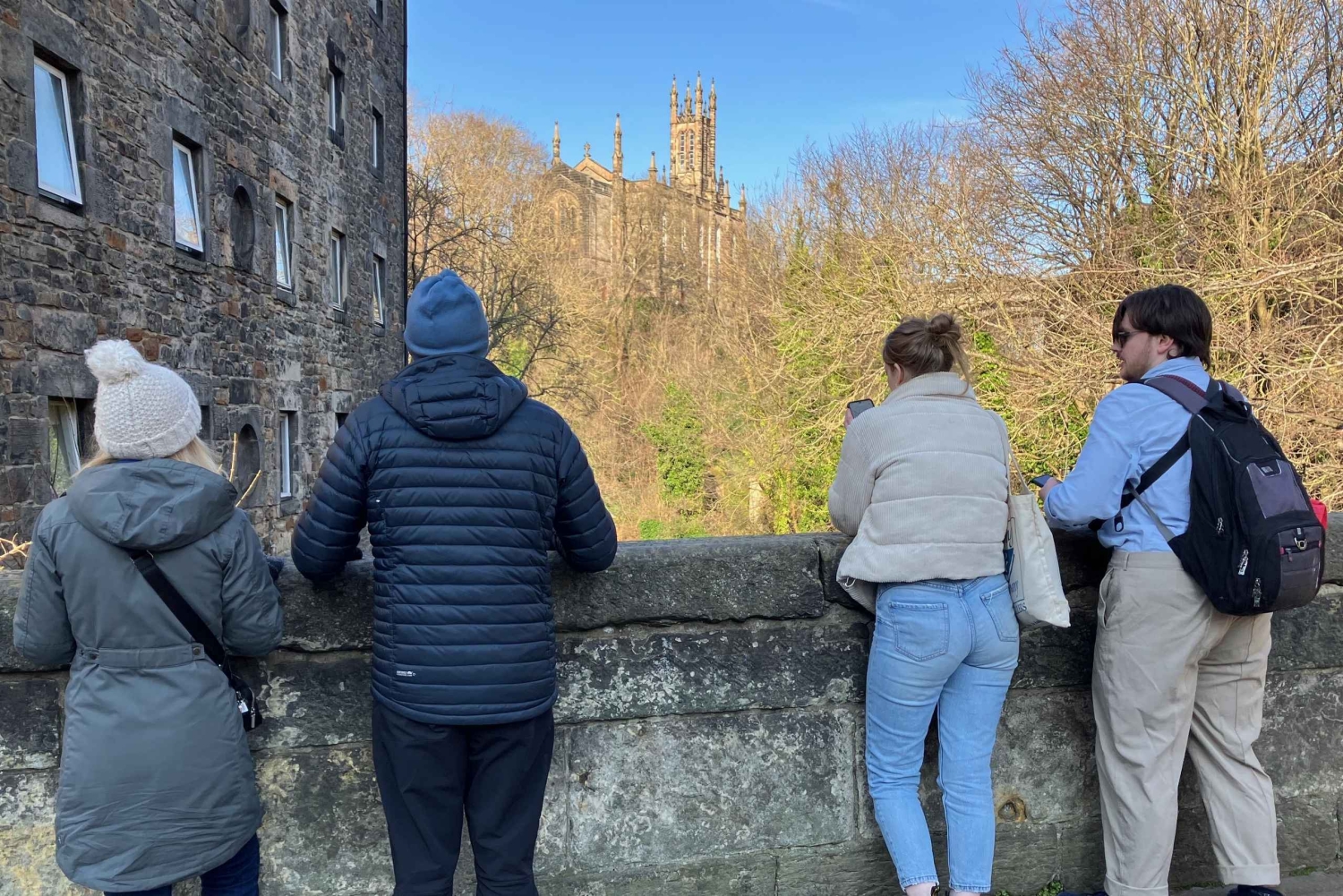 エディンバラ：ディーン・ヴィレッジ、ニュー・タウン、王立植物園を散策いたしましょう