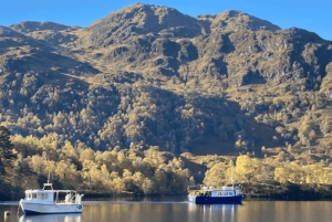 Von Edinburgh aus: Bonnie Lochs und Bold Whisky Trip mit Eintritt