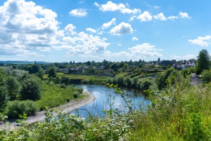From Edinburgh: Day Trip to Bamburgh and Alnwick Castle
