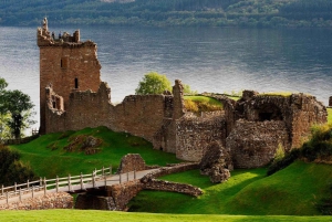 Z Edynburga: Loch Ness i Inverness Tour w języku hiszpańskim