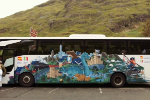 From Edinburgh: Loch Ness & Inverness Tour in Spanish