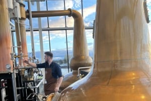 Fra Edinburgh: Stirling Castle, Loch Lomond og whisky-tur