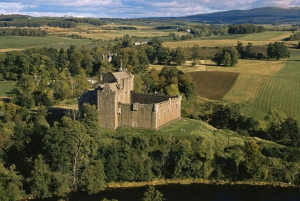 Full-Day Custom Tour: Loch Ness, Glencoe and Highlands