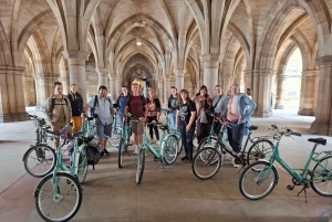 Glasgow: City, Clyde and West End Highlights Bike Tour