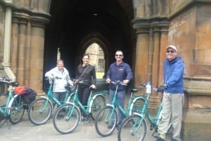 Glasgow: City, Green spaces and Clyde Bridges Bike Tour