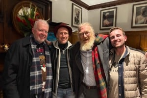 Glasgow :Geh Whisky trinken mit einem Schotten.