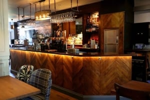 Glasgow: commedia scozzese in un suggestivo locale scozzese!