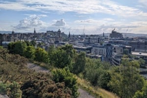 Guided Walking Tour - The Working Class Story of Cannongate