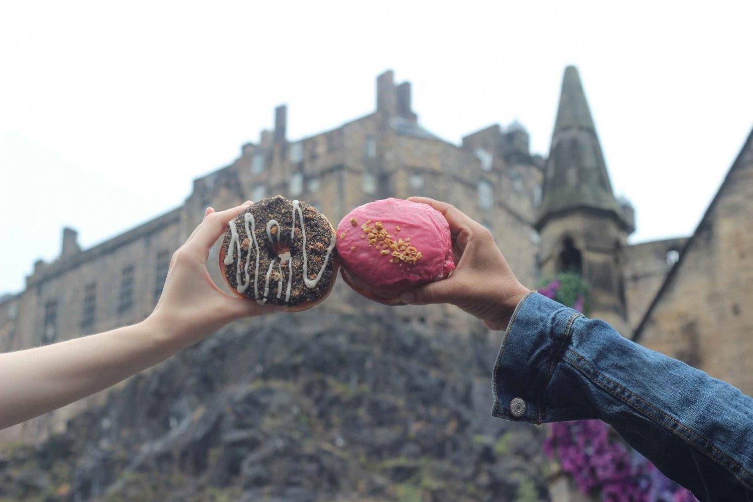 Aventura del Donut Histórico de Edimburgo con Underground Donut Tour