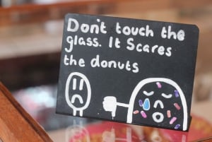 Donutäventyr i historiska Edinburgh med Underground Donut Tour