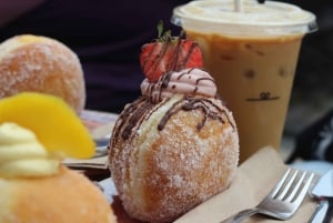 Historiallinen Edinburghin donitsiseikkailu Underground Donut Tourilla