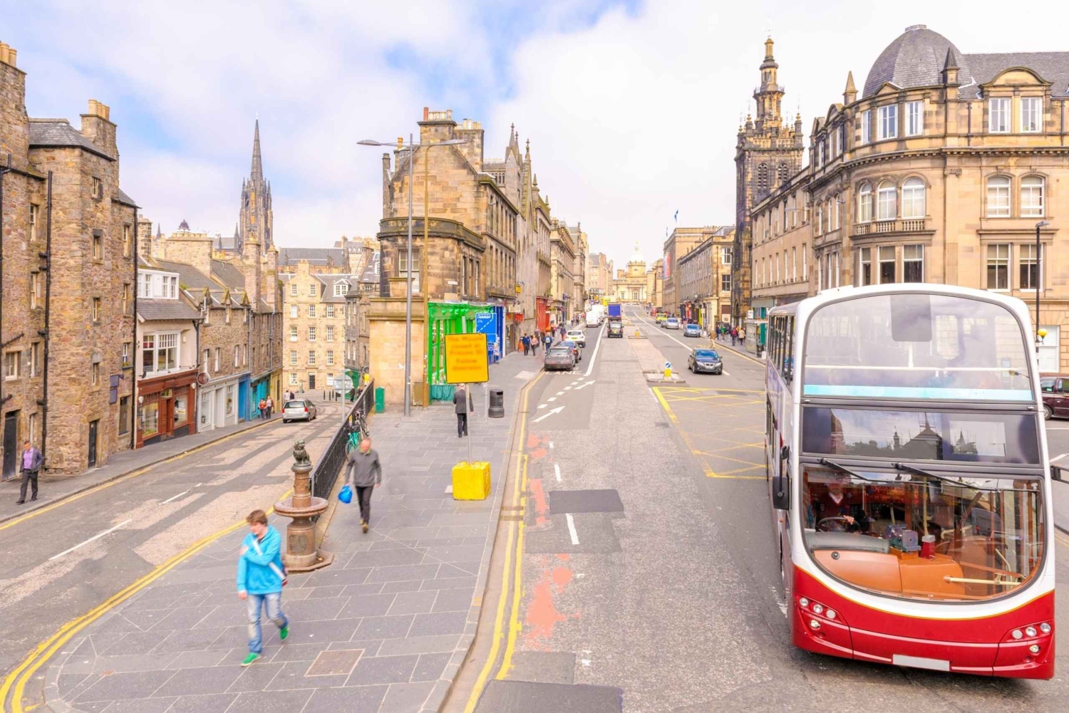 Museum of Edinburgh Private Guided Tour with Tickets