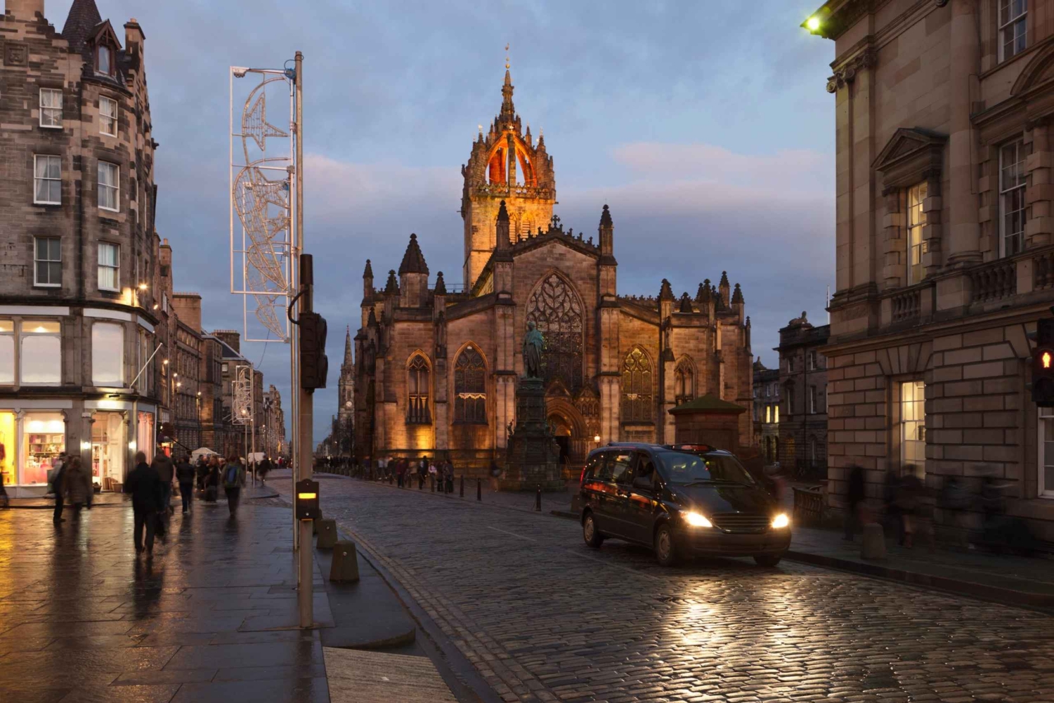 Visite à pied privée des fantômes d'Édimbourg avec Canongate Kirk