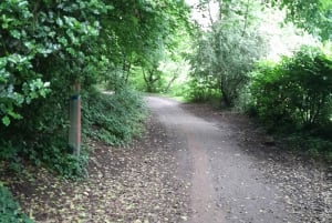 Private Water of leith and Dean Village tour