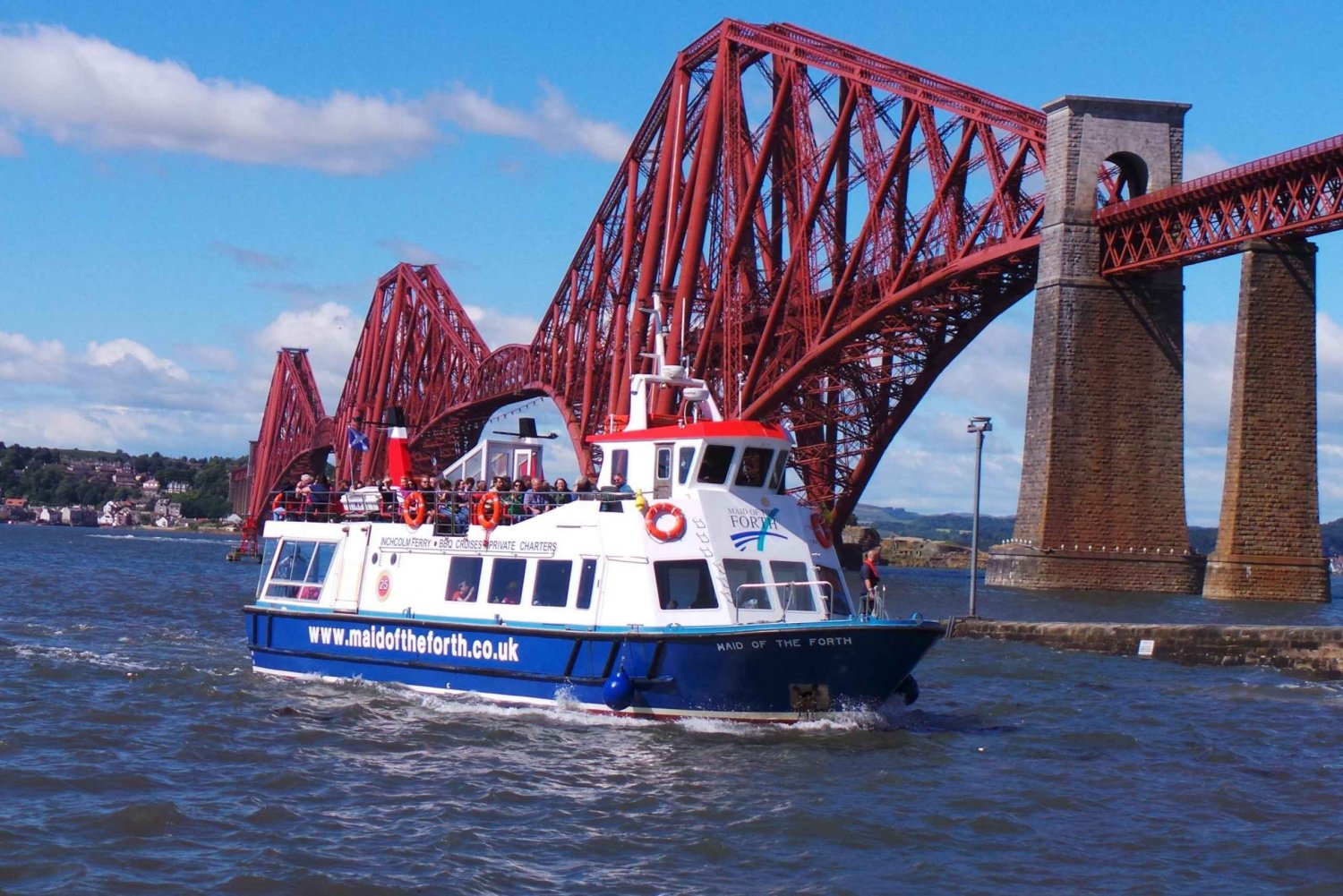Queensferry: 1,5 timers Maid of the Forth Sightseeing Cruise