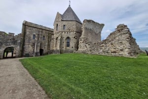 クイーンズフェリー：インチコルム島への観光クルーズ