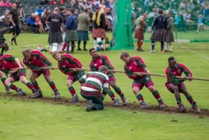 Excursion d'une journée aux Highland Games écossais au départ d'Édimbourg