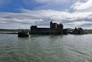 South Queensferry: Firth of Forth: Blackness Castle Cruise