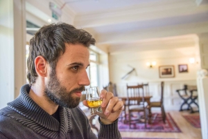 Stirling Castle, Highland Lochs & Whisky Tour fra Edinburgh