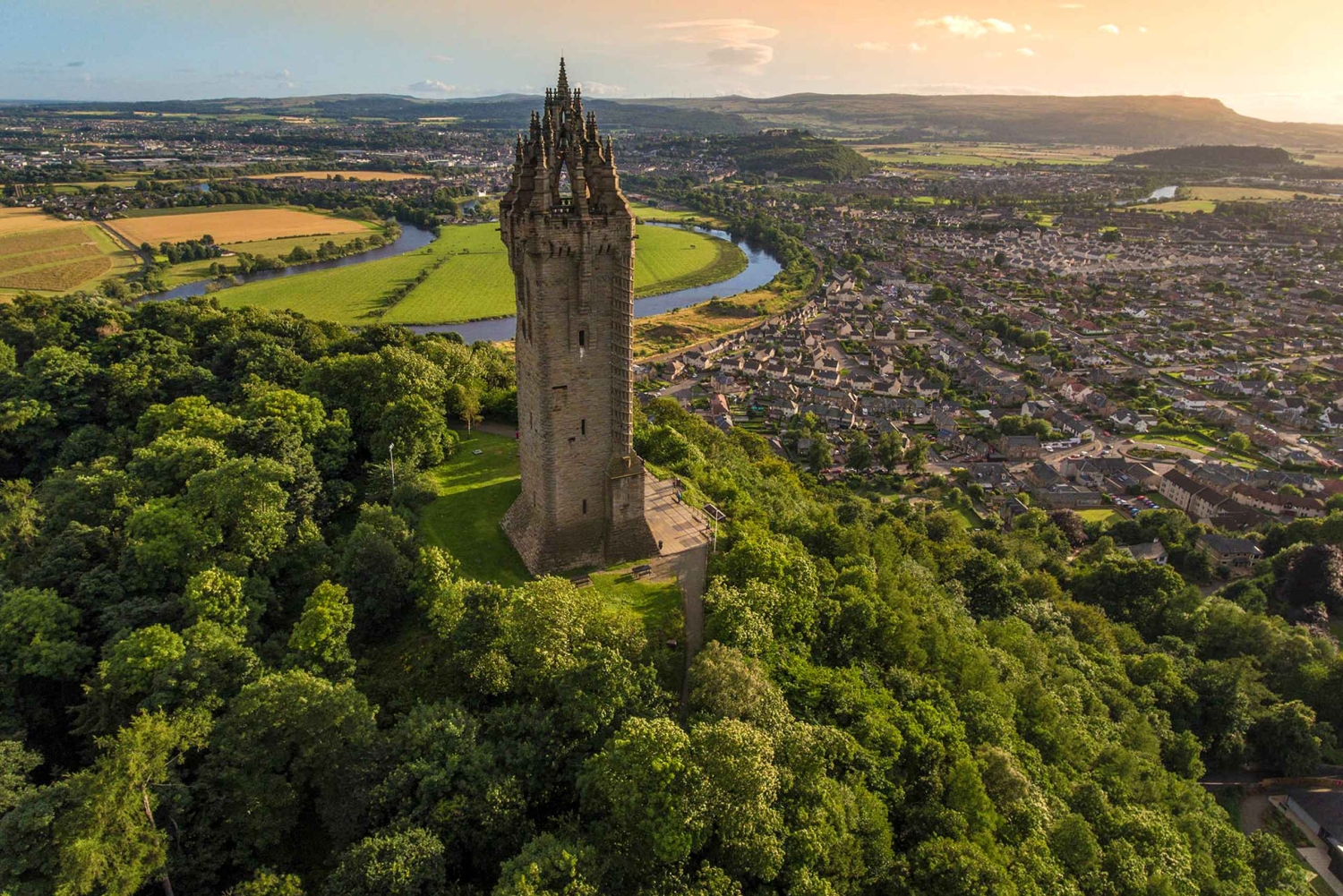 Stirling, Highlands & Destilería desde Edimburgo en español.