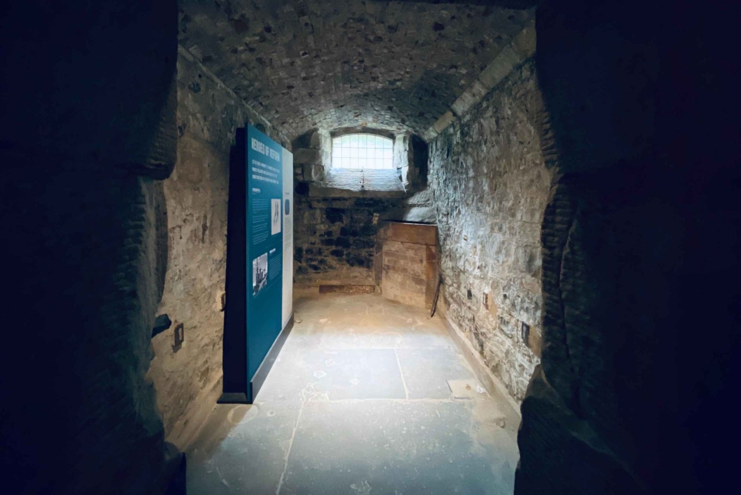 Стерлинг: входной билет в тюрьму Старого города