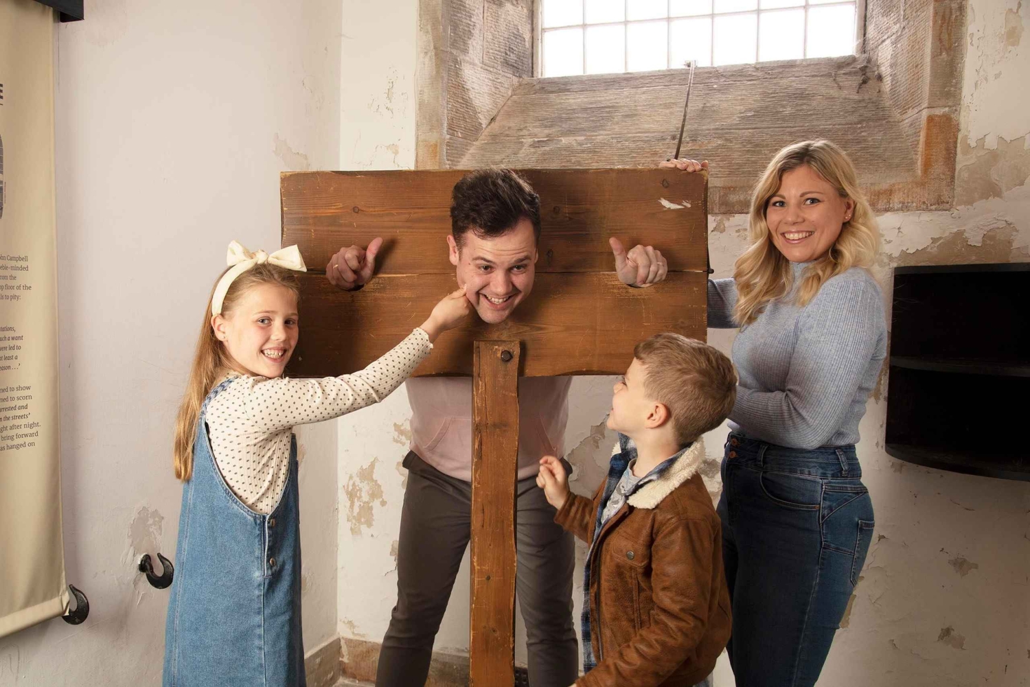 スターリング：旧市街刑務所入場チケットをご利用ください