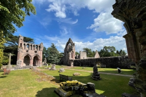 Stein og historie: Dagsutflukt til Rosslyn Chapel og Melrose Abbey