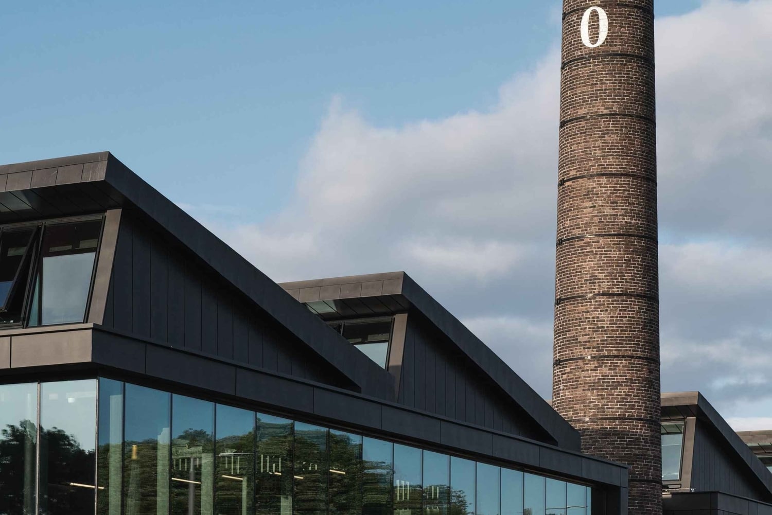 VIP-тур по винокурне и дегустация трех виски Rosebank выдержки