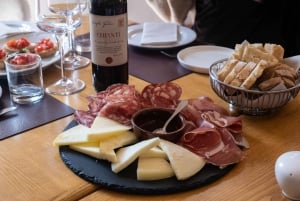 Florencja: wycieczka e-rowerem po toskańskiej wsi z winem w winnicy