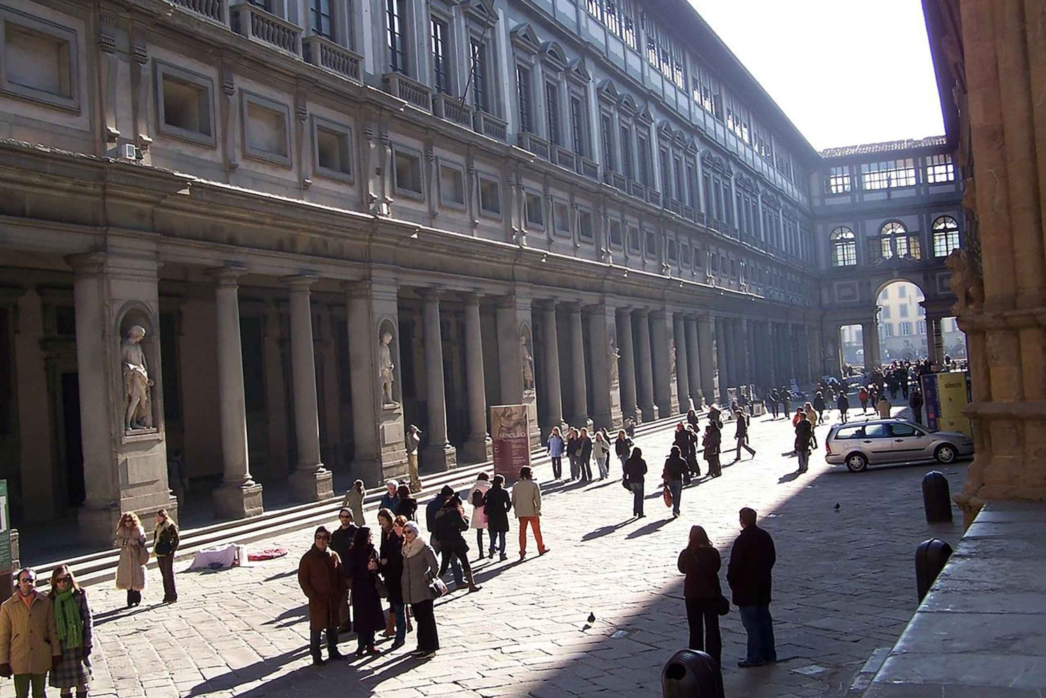 Kunst & Geschichte in den Uffizien: Medici-Einfluss & Terrassenblick