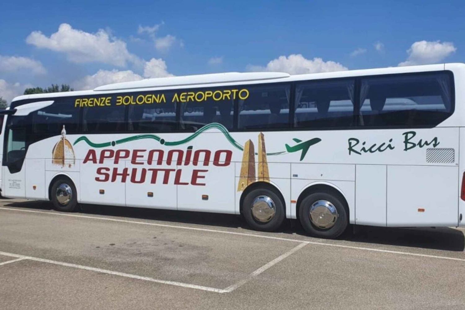 Bolonia: transfer autobusem z lotniska Marconi do/z Florencji
