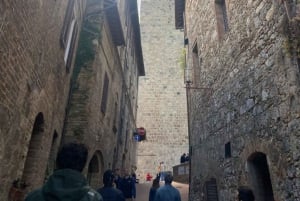 Florence: San Gimignano & Siena Tasting Experience