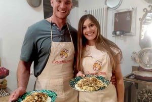 Certaldo: Typical Tuscan cooking class and convivial meal