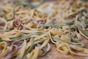 Certaldo: Typowa toskańska lekcja gotowania i wspólny posiłek