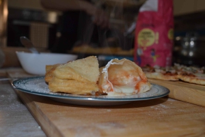 Certaldo: Typowa toskańska lekcja gotowania i wspólny posiłek