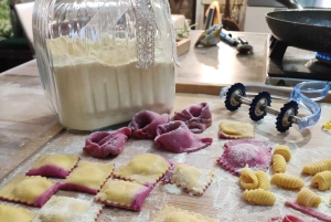 Certaldo: Typowa toskańska lekcja gotowania i wspólny posiłek