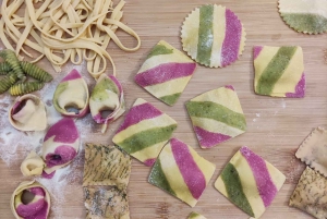 سيرتالدو: درس طبخ توسكاني نموذجي ووجبة ودية